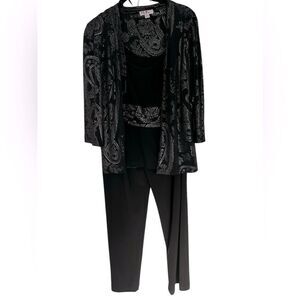 R&K Originals 2Pc Pant Suit Black /Silver Paisley SZ 10 Stretch Dressy VTG NWT